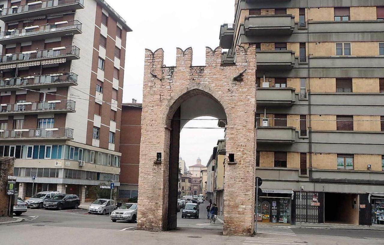 Bab San Feliciano Camere Foligno Kültér fotó